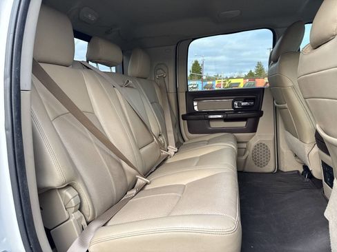 Used 2018 RAM 3500 Laramie image 16