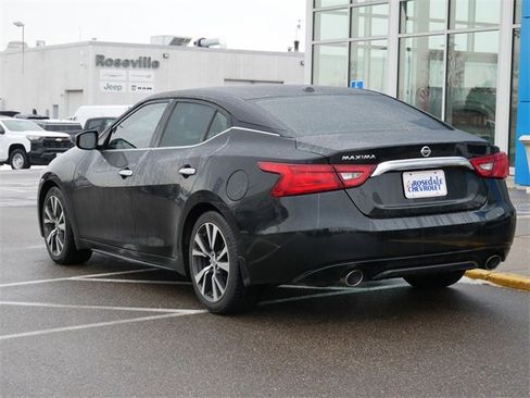 Used 2017 Nissan Maxima 3.5 S image 3