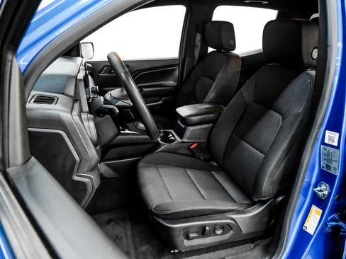Used 2023 Chevrolet Colorado Trail Boss w/ Advanced Trailering Package AWD/4WD image 34