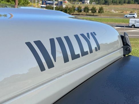 Used 2022 Jeep Wrangler Unlimited Sport image 10