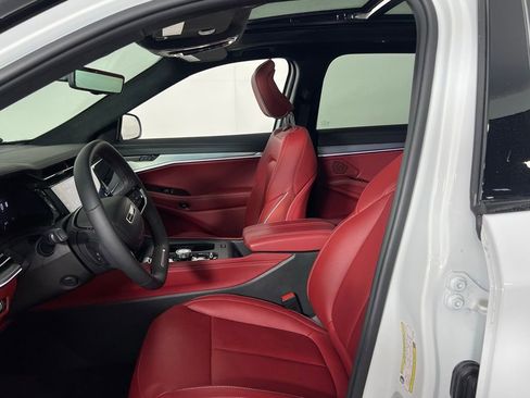 Used 2024 Jeep Wagoneer Launch Edition image 20