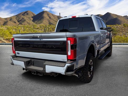 Used 2026 Ford F350 Platinum w/ Tremor Off-Road Package AWD/4WD image 3