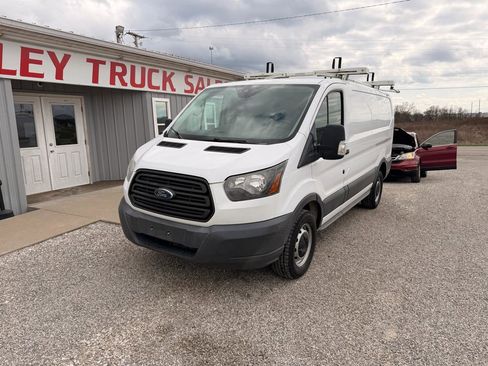 Used 2017 Ford Transit 250 130 Low Roof image 3