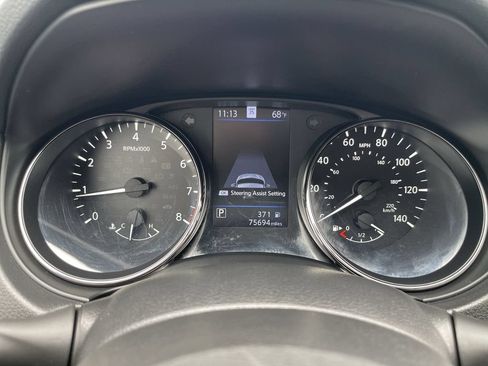 Used 2021 Nissan Rogue Sport SL AWD/4WD image 11