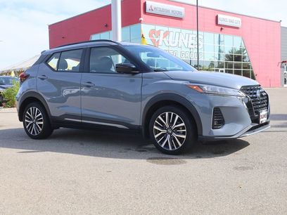 Used 2021 Nissan Kicks SR