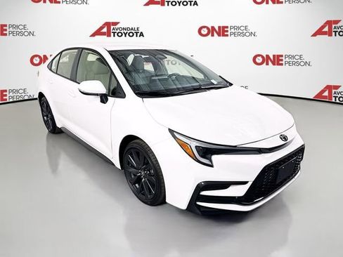 Certified 2026 Toyota Corolla SE image 1