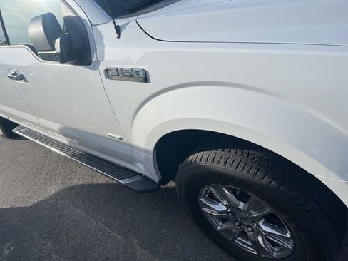 Used 2017 Ford F150 XLT w/ Equipment Group 302A Luxury image 7