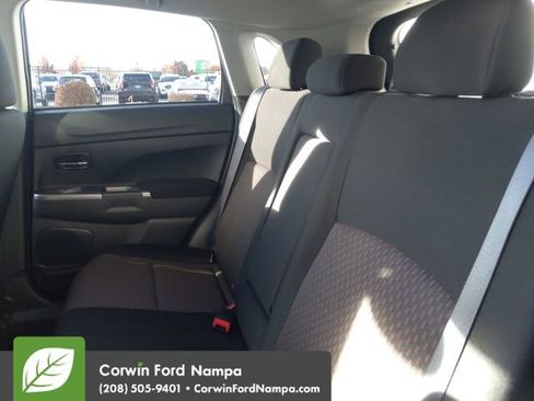 Used 2019 Mitsubishi Outlander Sport ES image 25