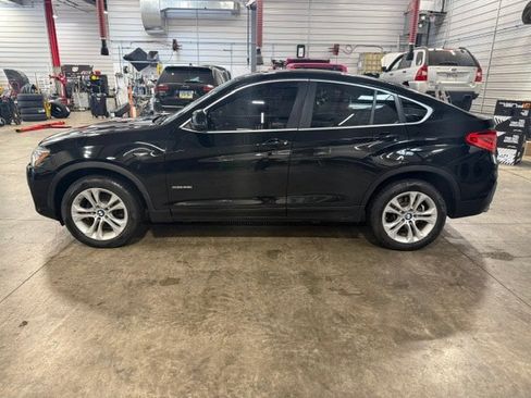 Used 2016 BMW X4 xDrive28i AWD/4WD image 25