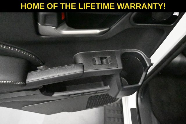 Used 2025 Toyota 4Runner Limited AWD/4WD image 31