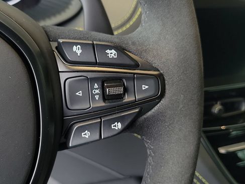 Used 2024 Aston Martin DBX 707 AWD/4WD image 10