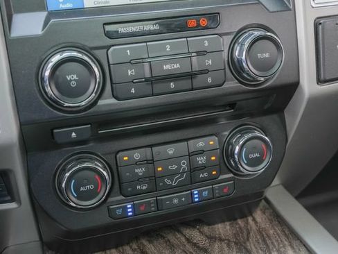 Used 2018 Ford F250 Lariat w/ Chrome Package AWD/4WD image 48