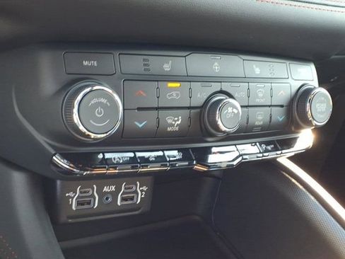 New 2026 Dodge Durango GT w/ Blacktop Package AWD/4WD image 9
