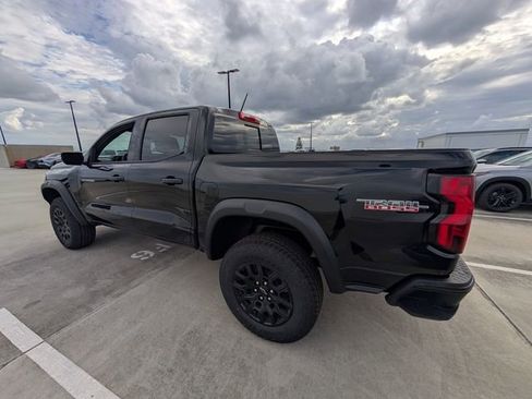 New 2026 Chevrolet Colorado Trail Boss AWD/4WD image 10