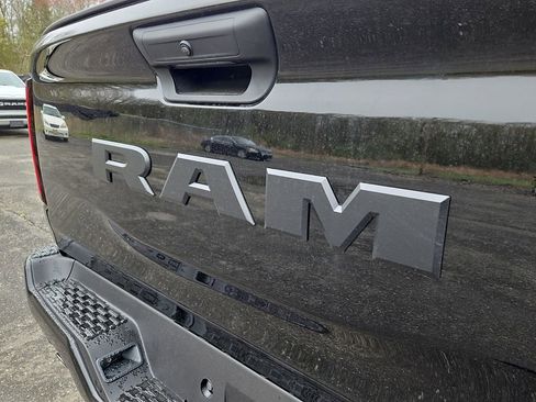 New 2026 RAM 1500 Express AWD/4WD image 6