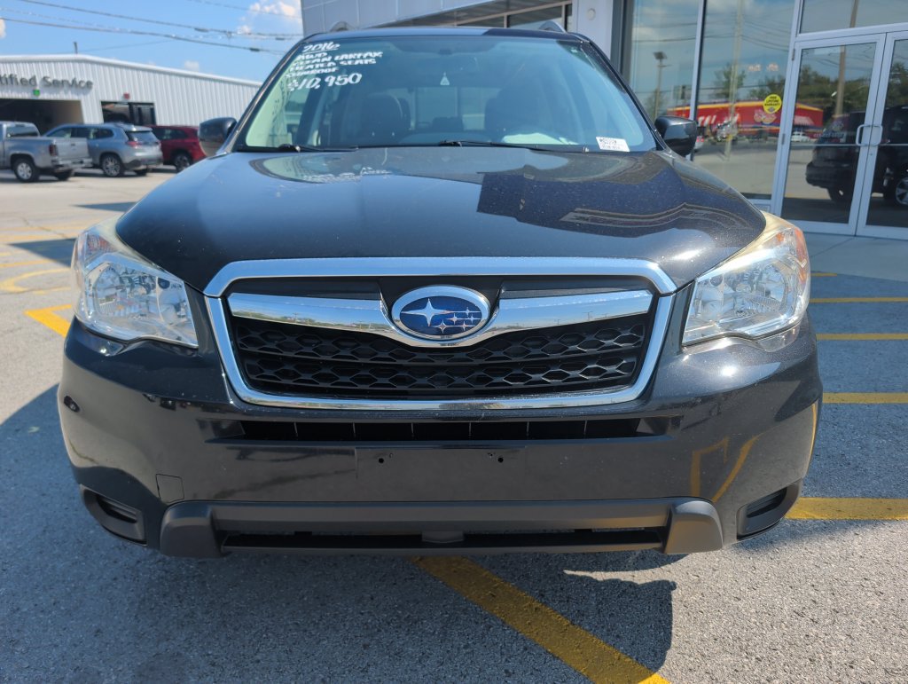 Used 2016 Subaru Forester 2.5i Premium w/ Popular Package #2 AWD/4WD image 2