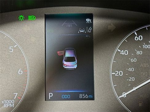 Certified 2025 Toyota Corolla LE image 33