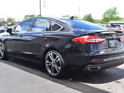 Used 2019 Ford Fusion Titanium FWD image 14