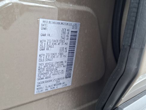Used 2023 Nissan Pathfinder Platinum w/ Lighting Package (N93) FWD image 27