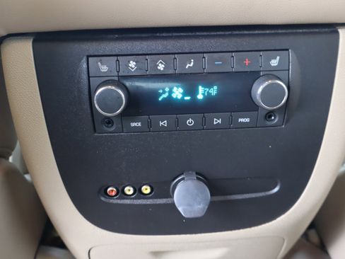 Used 2011 Chevrolet Tahoe LTZ image 33