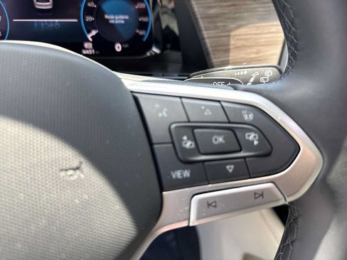 Used 2026 Volkswagen Atlas SEL Premium R-Line AWD/4WD image 31