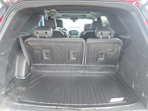 Used 2023 Chevrolet Traverse High Country w/ LPO, Floor Liner Package AWD/4WD image 10