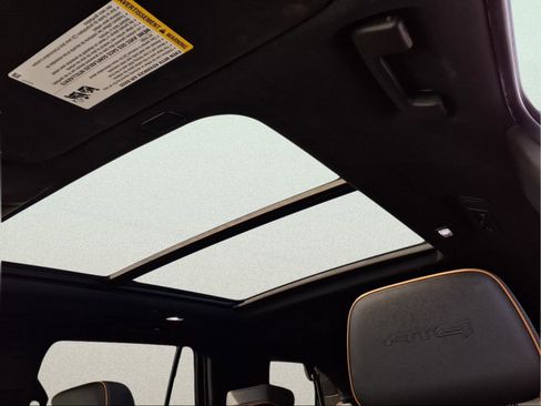 Used 2021 GMC Yukon AT4 image 14