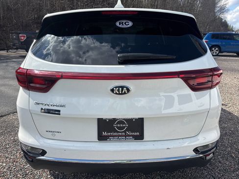 Used 2021 Kia Sportage LX image 7