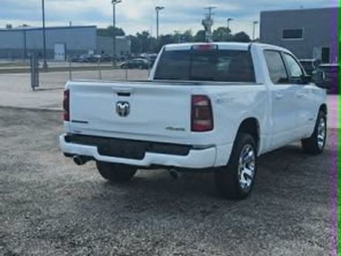 Used 2023 RAM 1500 Big Horn AWD/4WD image 3