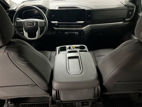 Certified 2025 GMC Sierra 1500 SLE w/ Max Trailering Package image 10