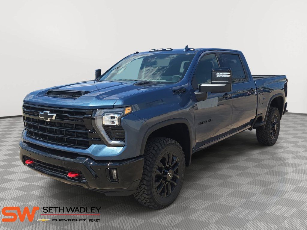 New 2026 Chevrolet Silverado 2500 LTZ w/ LTZ Plus Package AWD/4WD image 3
