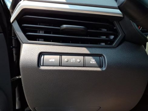 Used 2025 Nissan Altima 2.5 SR AWD/4WD image 17