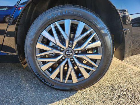 New 2025 Nissan Altima 2.5 SV image 13