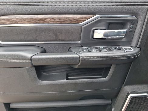 Used 2021 RAM 2500 Laramie image 12