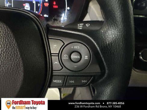 Used 2026 Toyota Corolla Cross L AWD/4WD image 21