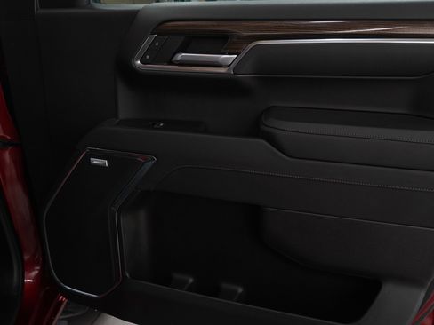 Used 2023 Chevrolet Silverado 1500 RST w/ Convenience Package II image 9