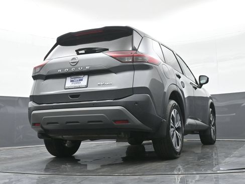 Used 2022 Nissan Rogue SV AWD/4WD image 39
