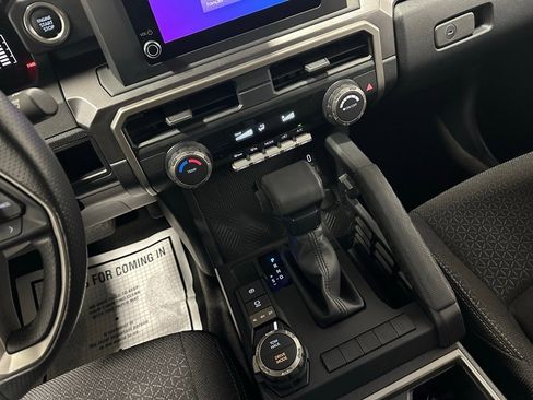 Used 2025 Toyota 4Runner SR5 image 39