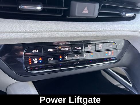 Certified 2023 Buick Envision Avenir image 32