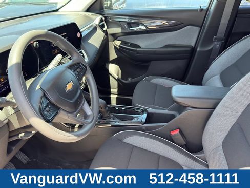 Used 2026 Chevrolet TrailBlazer LT AWD/4WD image 13