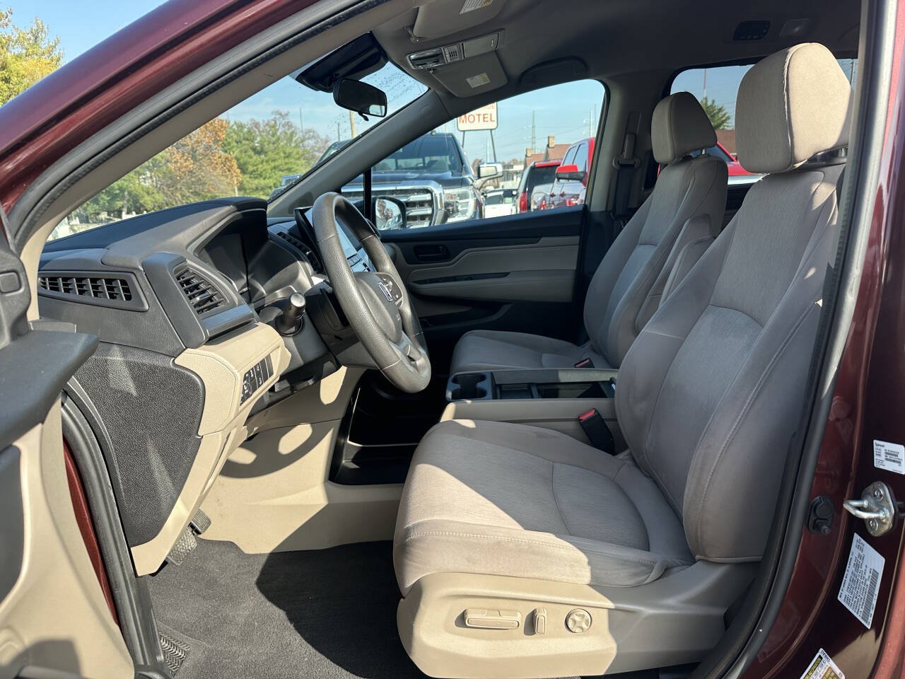 Used 2020 Honda Odyssey EX image 18
