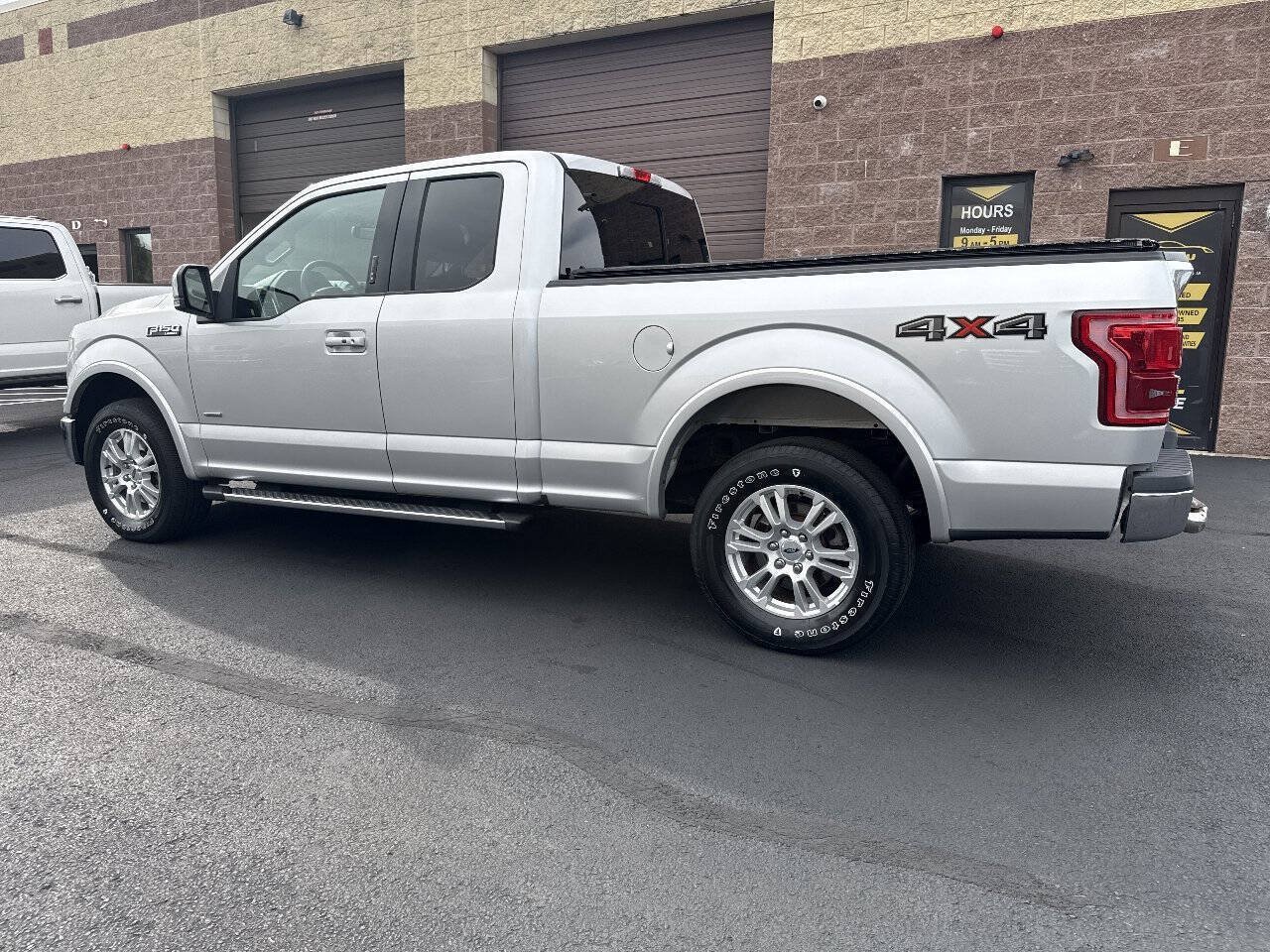 Used 2015 Ford F150 Lariat w/ Equipment Group 501A Mid AWD/4WD image 21