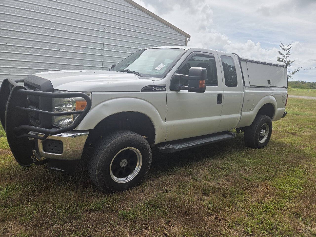 Used 2012 Ford F250 XL w/ PWR Equipment Group AWD/4WD image 2