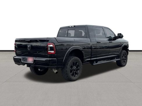 Used 2020 RAM 2500 Laramie w/ Night Edition AWD/4WD image 5