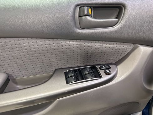 Used 2006 Toyota Sienna FWD image 22