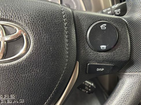 Used 2013 Toyota RAV4 LE AWD/4WD image 31