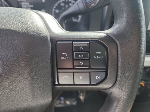Used 2025 Ford F250 XLT AWD/4WD image 32