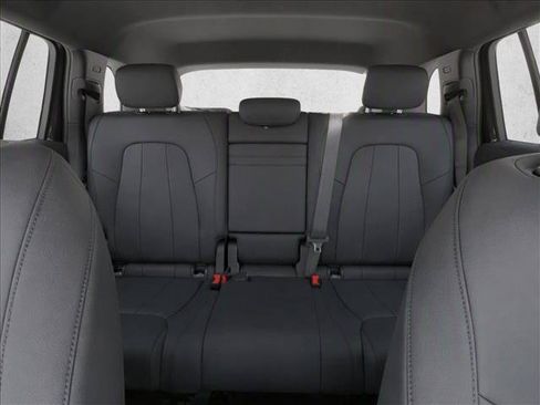 Used 2026 Mercedes-Benz GLB 250 image 20