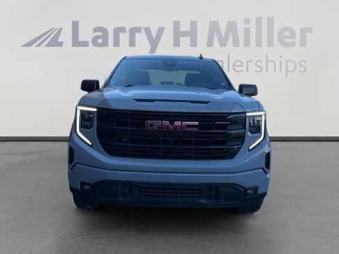 Used 2024 GMC Sierra 1500 Elevation w/ X31 Off-Road Package image 8
