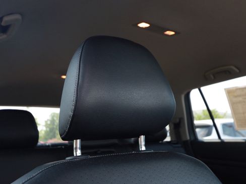 Used 2019 Volkswagen Atlas SE AWD/4WD image 30